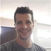 Profesor de inglés para niveles inicial e intermedio